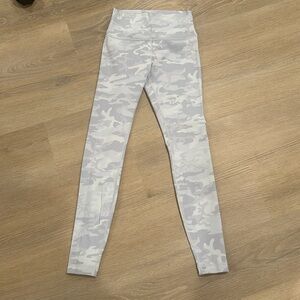 Lululemon Wunder Under High-Rise Tight 28”